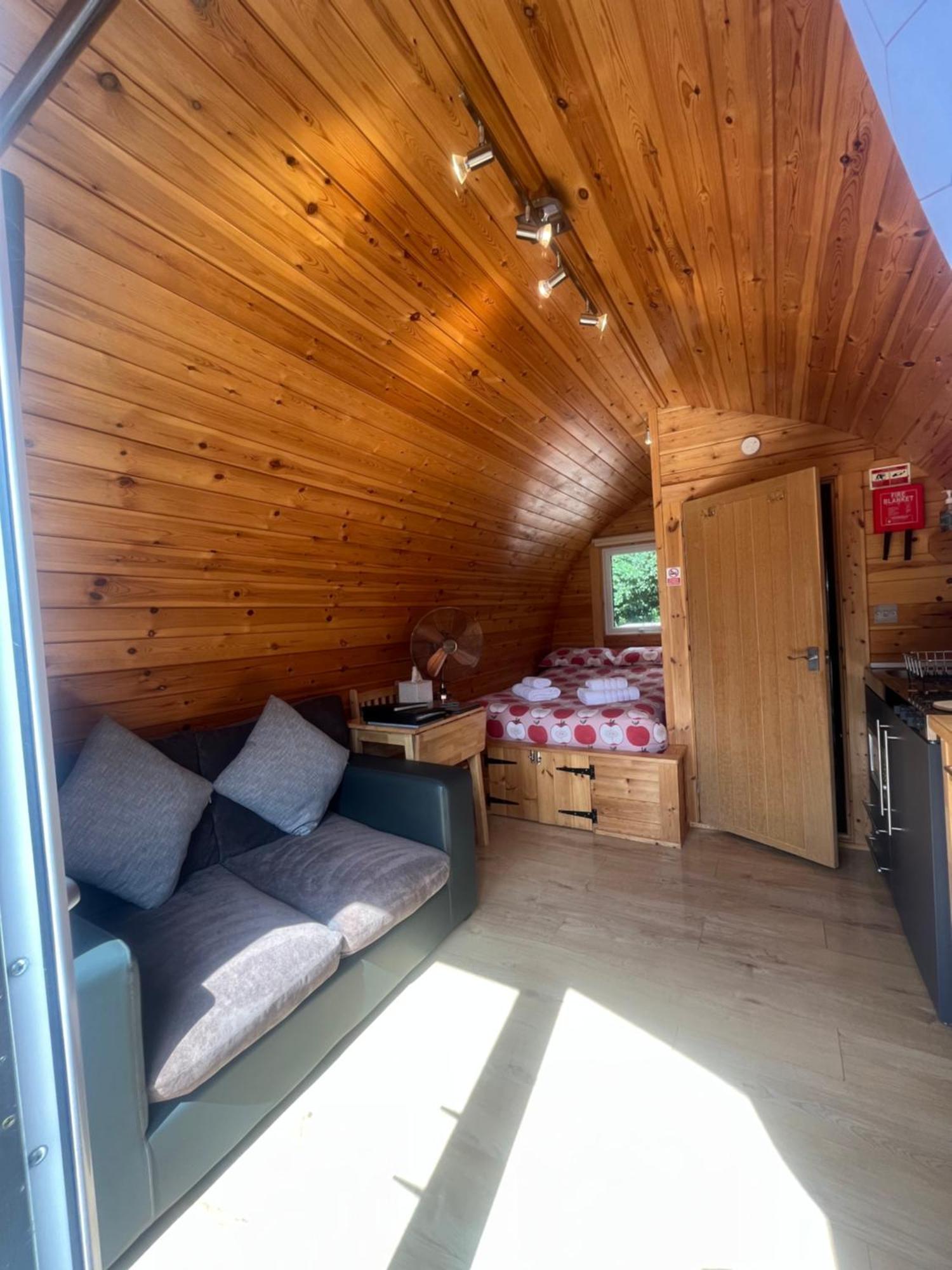 Conifer Cabins Fort William Zewnętrze zdjęcie